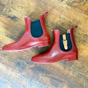 Henry Ferrera Chelsea Rainboots